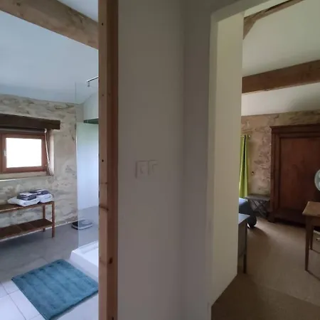 La Première Vigne Bed & Breakfast *